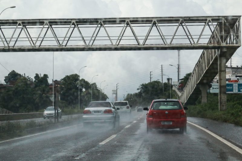 Inmet emite alerta de chuvas intensas para todas as cidades da Paraíba