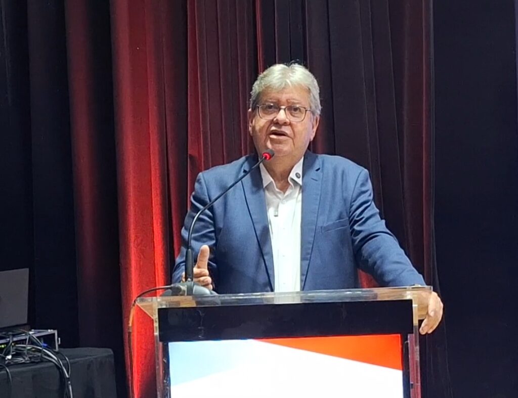 João Azevedo detalha despedida da Granja e revela data de início de pré-campanha ao Senado