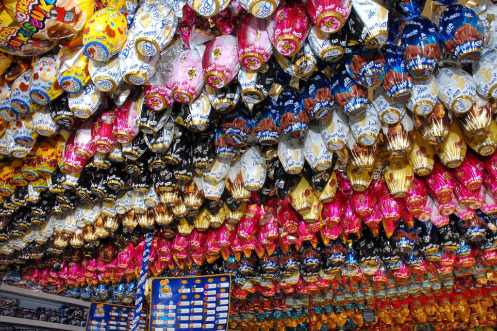 Excesso de chocolate na Páscoa pode prejudicar a saúde bucal e até levar à perda de dentes