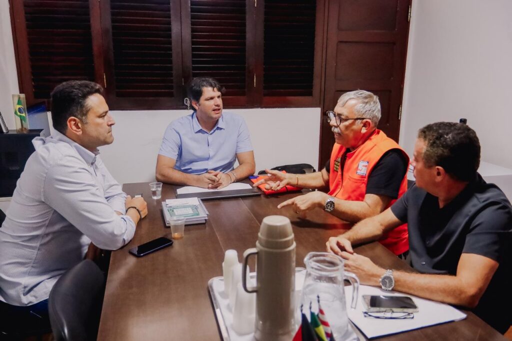 Leo Bezerra mantém equipes em alerta e reforça ações preventivas durante período de chuvas em João Pessoa