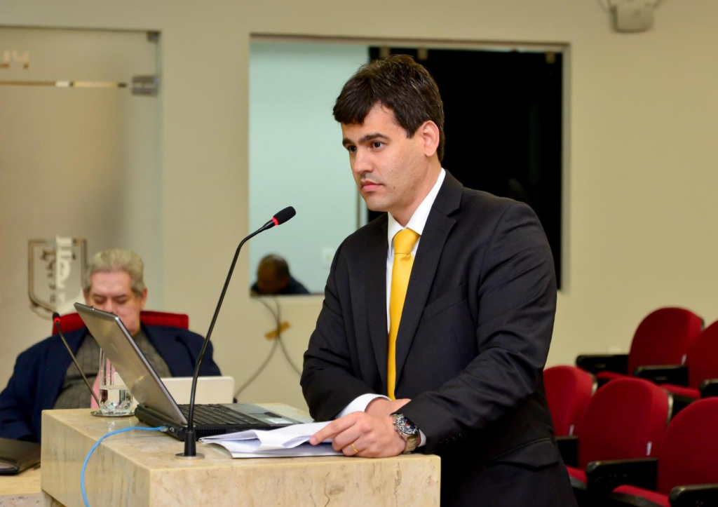 Rodrigo Maia é nomeado como novo Procurador-Geral da Paraíba