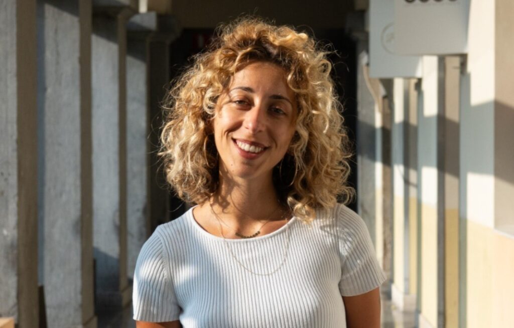 Artista francesa faz exposição imersiva na Estação Ciência sobre memória, espiritualidade e território