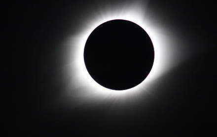 Eclipse solar deve deixar partes do mundo em escuridão total por 6 minutos