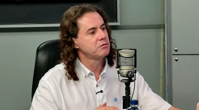 Veneziano defende direito de contestação após operação contra Ciro Nogueira
