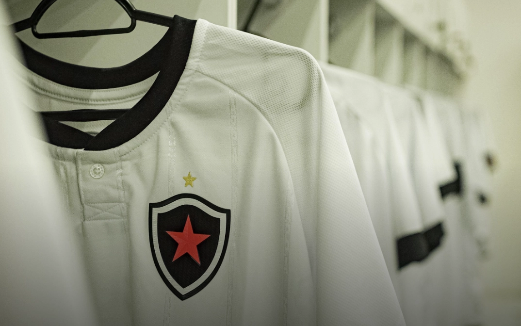 SAF do Botafogo-PB acumula mudanças nos bastidores em primeiro ano de gestão