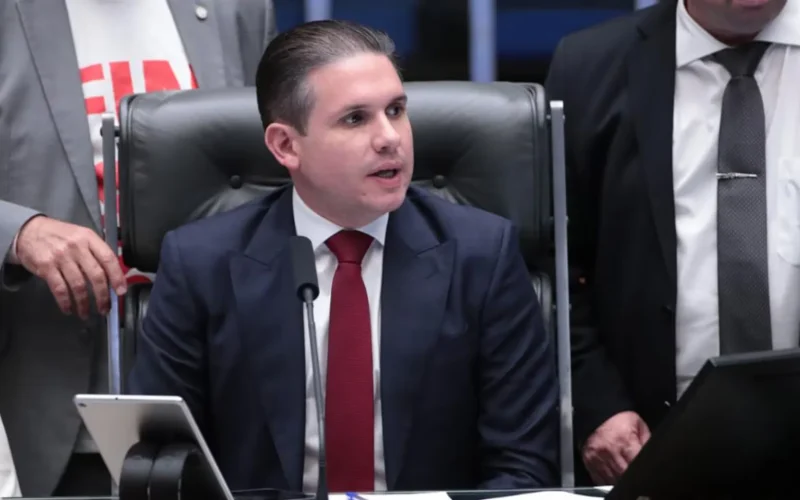 Motta diz que Alcolumbre tem ‘espírito colaborativo’ e garantirá ‘tramitação correta’ à PEC do 6×1