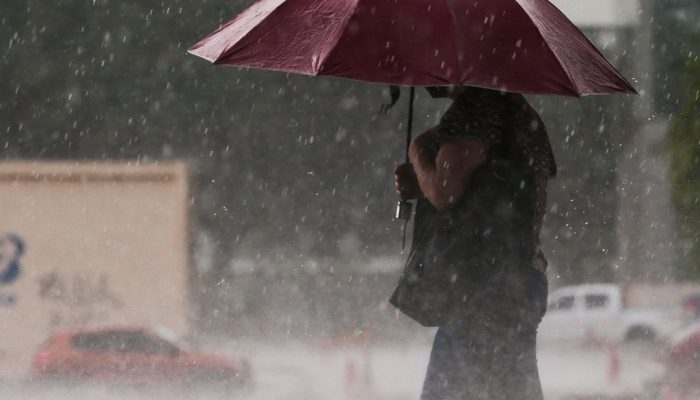 João Pessoa e mais de 130 cidades da Paraíba estão sob alertas chuvas neste domingo (5)