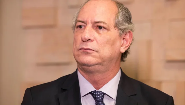 Ciro diz que, se ‘tivesse juízo’, não disputaria mais a Presidência, mas decidirá apenas em maio