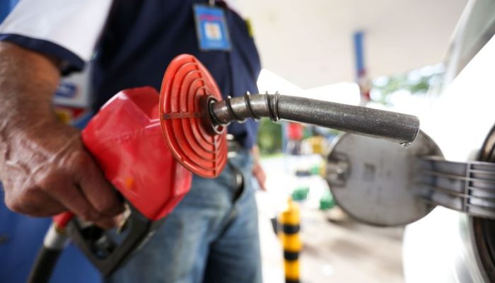 ANP tem 1ª redução do diesel após início da guerra no Oriente Médio