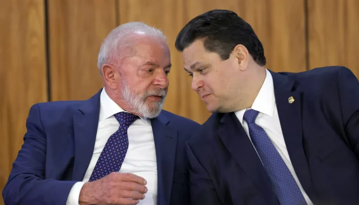 Congresso envia dosimetria para Lula, mas promulgação deve ficar com Alcolumbre
