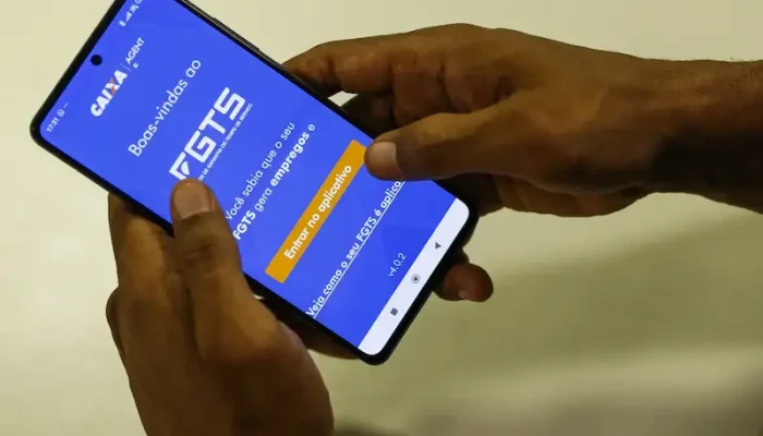 Governo avalia uso do FGTS para quitar dívidas