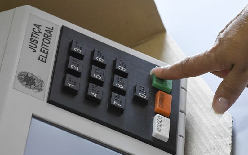 Parceria entre TSE e ministério prevê R$ 11,5 milhões para aprimorar urnas eletrônicas