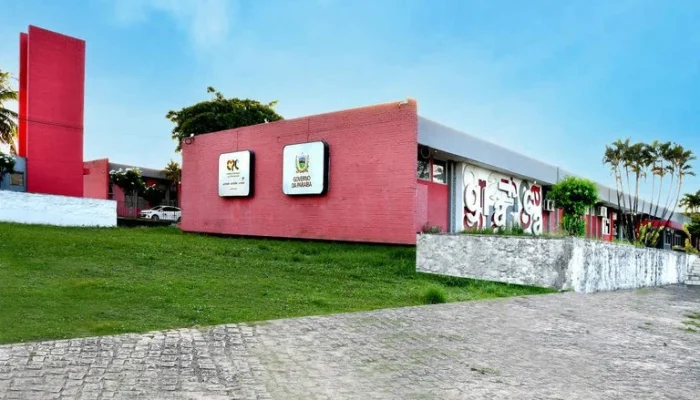 EPC-PB abre concurso com 34 vagas e salários de até R$ 3,3 mil; saiba detalhes