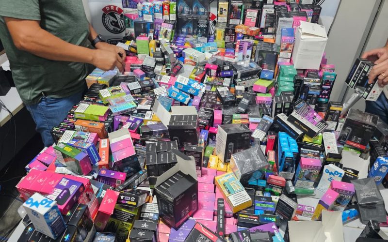 Polícia Civil aprende quase dois mil cigarros eletrônicos vindos do Paraguai, na Paraíba