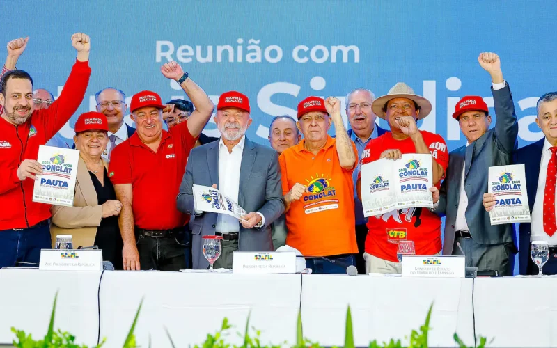 Fim da escala 6×1: como será a primeira inserção do PT de olho nas eleições