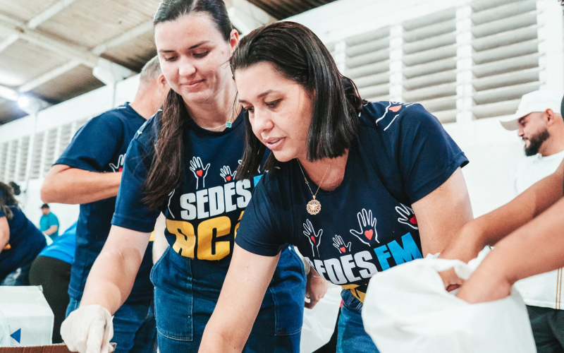 Prefeitura de Sapé distribui 10 toneladas de peixe durante a Semana Santa
