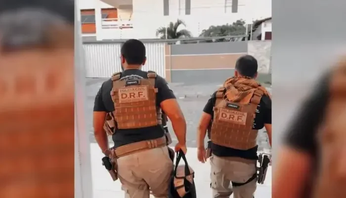 Polícia investiga ex-diretores e ex-funcionário de faculdade no Sertão por fraudes e desvio de recursos