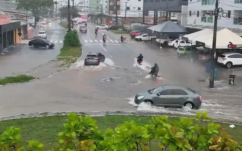 Inmet emite alertas de chuvas intensas para cidades da Paraíba até segunda-feira (13)