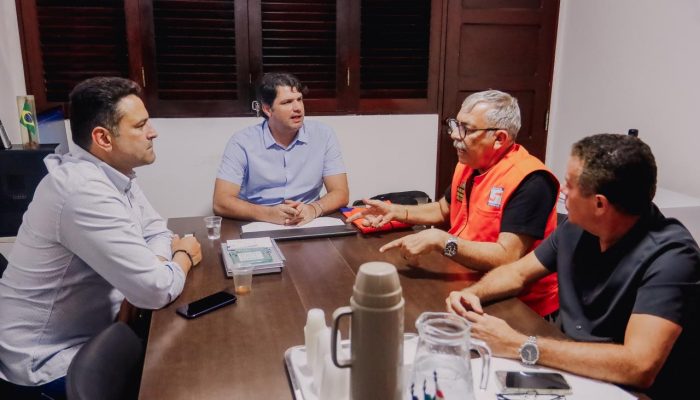 Leo Bezerra mantém equipes em alerta e reforça ações preventivas durante período de chuvas em João Pessoa