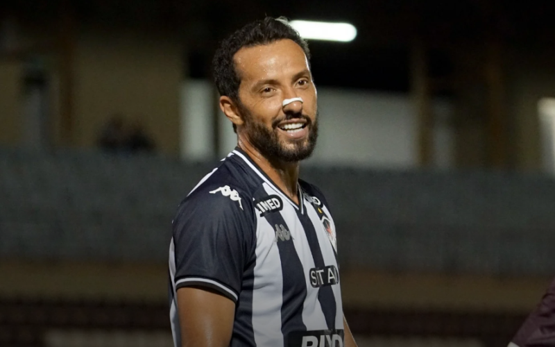 Após acerto com a CazéTV, Nenê afirma que só sai do Botafogo-PB depois de subir para a Série B