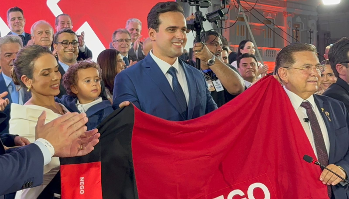 Lucas Ribeiro é empossado oficialmente como governador da Paraíba