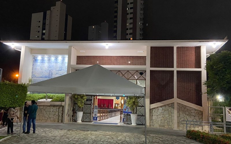 Mais de 100 jovens passam mal durante encontro religioso em João Pessoa