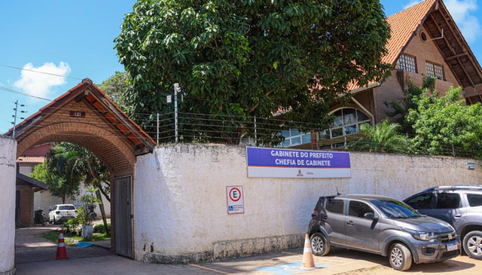 Prefeito de Cabedelo exonera auxiliares afastados pela Justiça