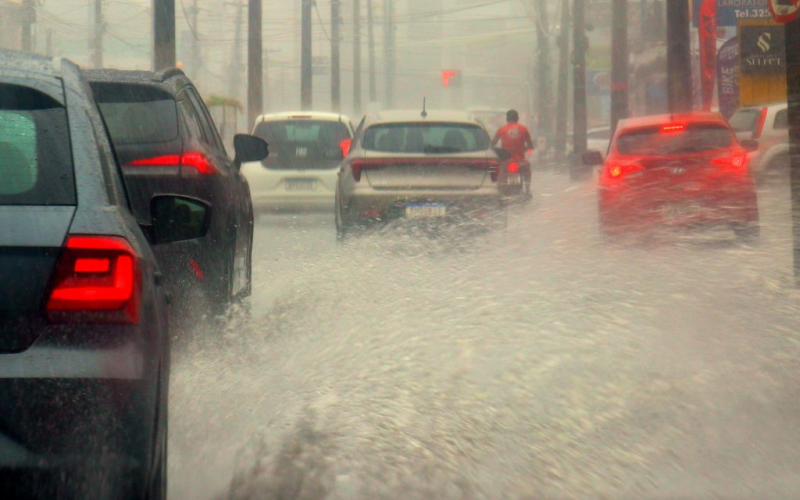 Paraíba tem dois alertas de chuvas intensas para esta sexta-feira (24); veja lista de cidades afetadas