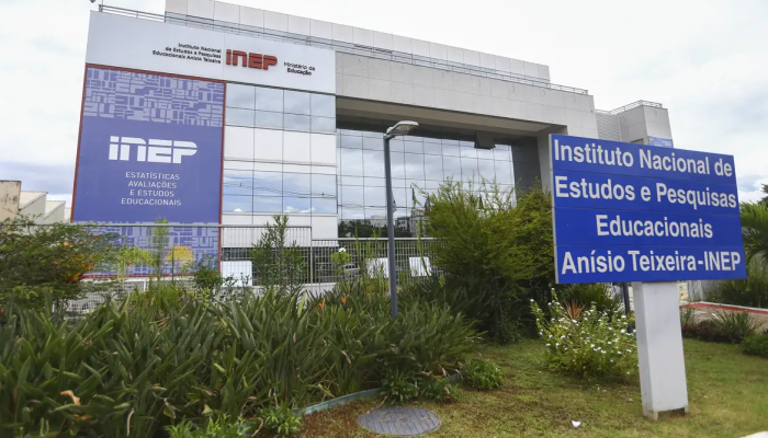 MEC prorroga prazo para pedir isenção da taxa de inscrição do Enem