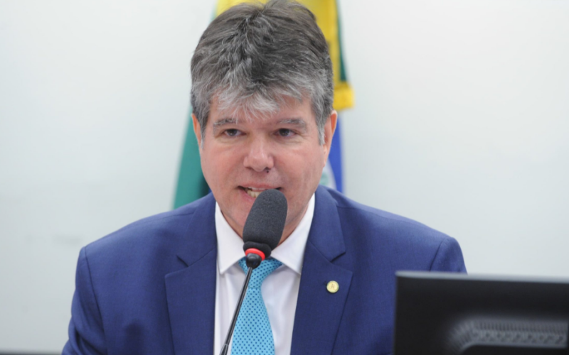 STJ anula processo e condenação de Ruy Carneiro no Caso Desk