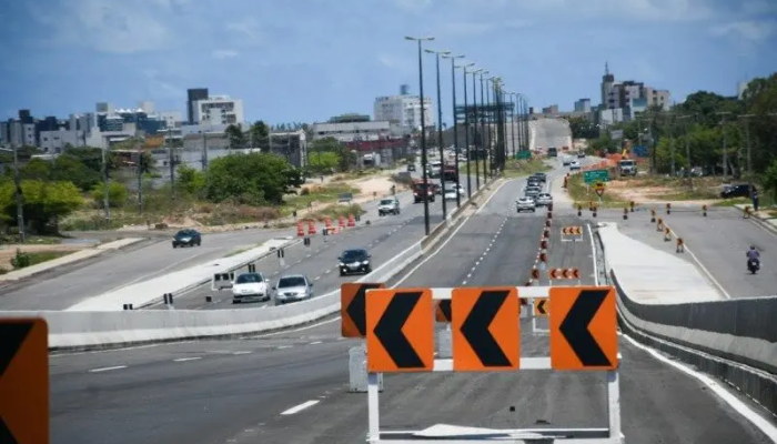 Ministro dos Transportes inaugura viaduto na BR-230 em Cabedelo, nesta quinta-feira (8)