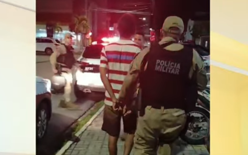 Homem descumpre medida protetiva e agride a própria mãe, em João Pessoa