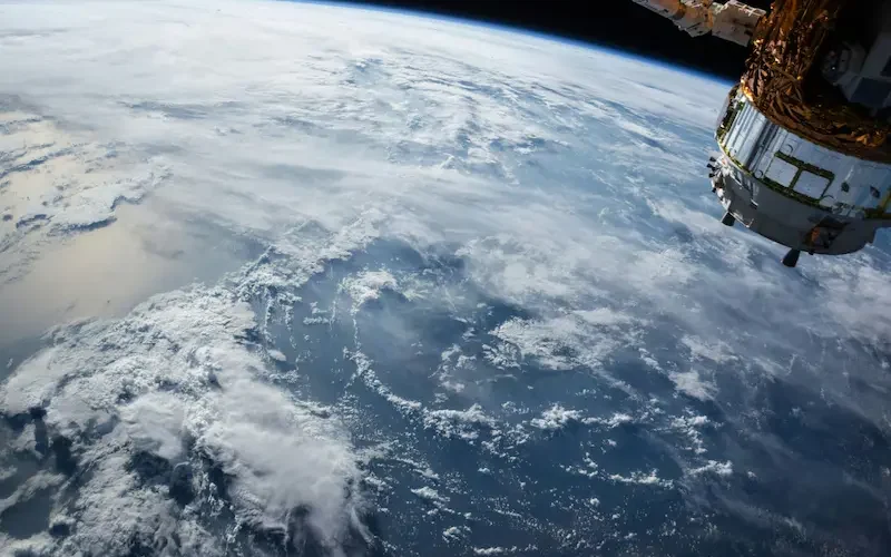 Astronautas a caminho da Lua estão ‘na metade do caminho’, diz Nasa