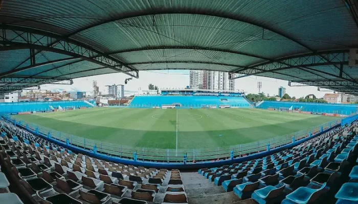 Serra Branca vira sobre o Lagarto, embala e assume liderança do Grupo A9 da Série D