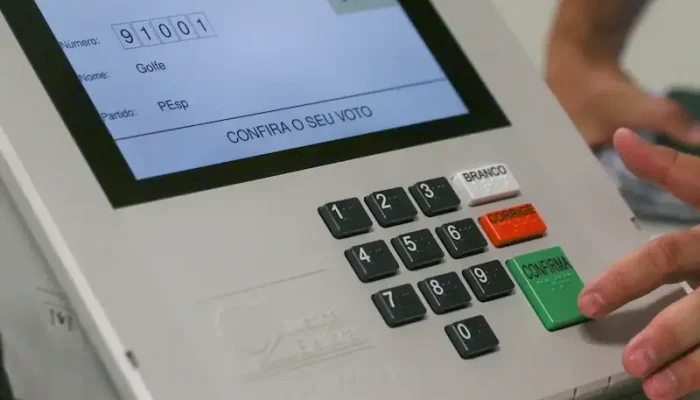 Solicitação online para regularização do título de eleitor termina nesta segunda (6)