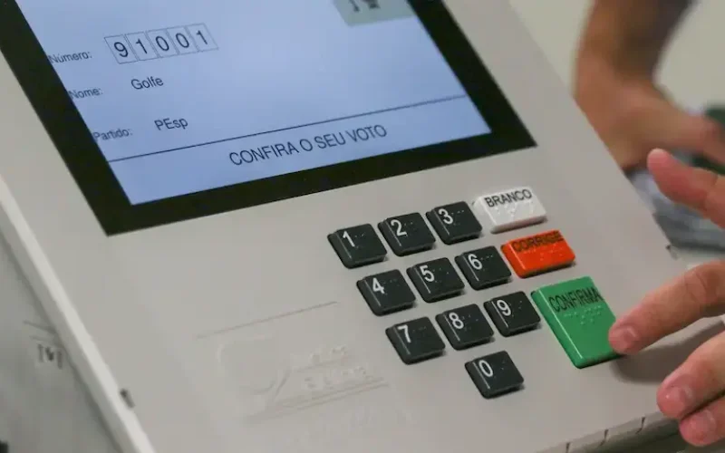 Solicitação online para regularização do título de eleitor termina nesta segunda (6)