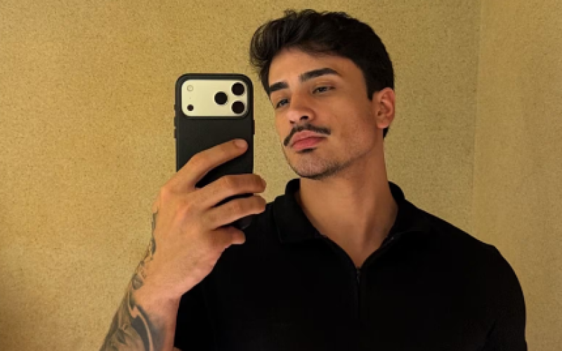 Quem é o bonitão com quem Virginia mexeu nas redes sociais após fim com Vini Jr