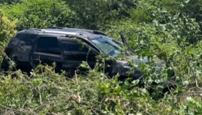 Carro que levava banda paraibana Seu Pereira se envolve em acidente no Ceará