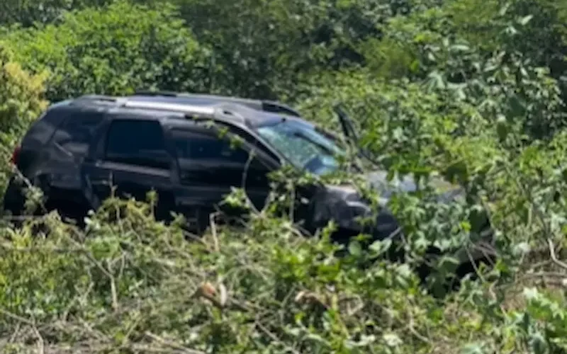 Carro que levava banda paraibana Seu Pereira se envolve em acidente no Ceará