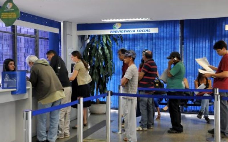 Aposentados do INSS vão receber R$ 2 bilhões em atrasados da Justiça