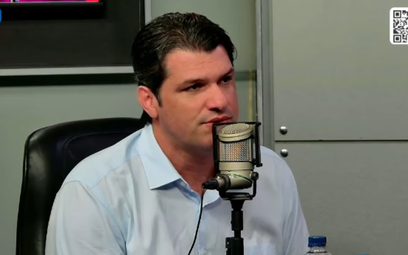 Leo Bezerra diz que o apoio a João Azevêdo não depende mais dele, mas do grupo político