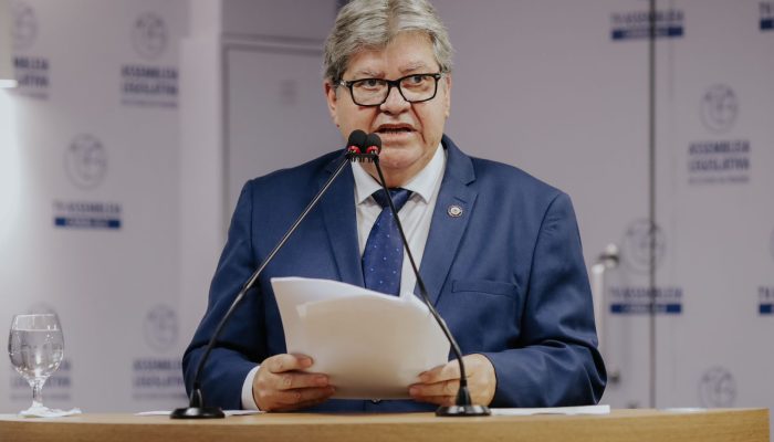 João Azevêdo presta contas da gestão nesta quarta (1°), à véspera da renúncia