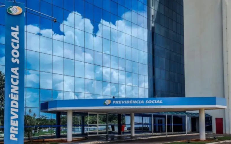 Vazamento de dados no INSS expõe 2,8 milhões de CPFs; 98% de falecidos