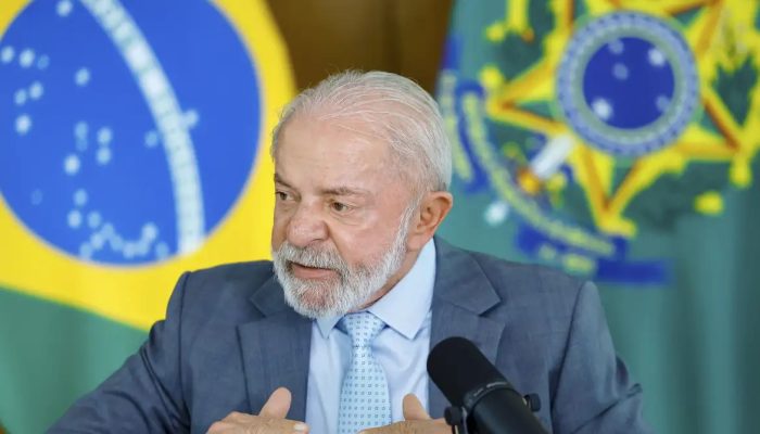 “Fizeram conosco, a gente vai fazer com eles”, diz Lula sobre EUA