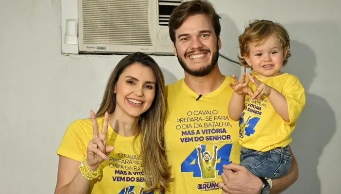 Juliana Cunha Lima se filia ao PL e pode ser vice em chapa de Efraim