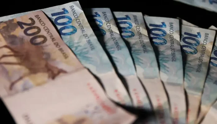 Brasileiros têm R$ 10,5 bilhões esquecidos em bancos; saiba como consultar