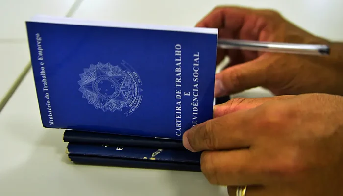 Novos prazos para licença-paternidade valem a partir de 2027; entenda