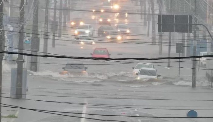 Inmet emite dois alertas de chuvas intensas para toda a Paraíba, nesta terça-feira (14)