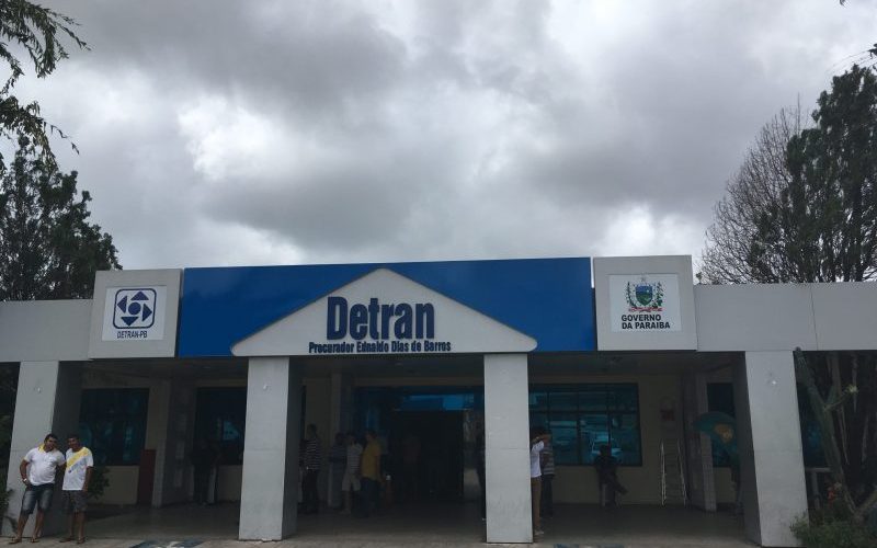 É golpe! SMS sobre suspensão ou cassação de CNH é falso
